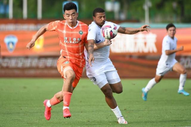 黑龙江队痛失胜利，暂时落后榜首的简单介绍